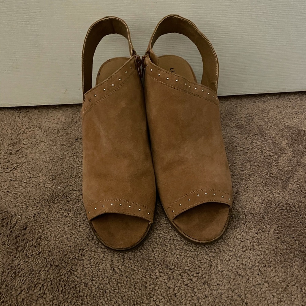 Lucky brand shoes